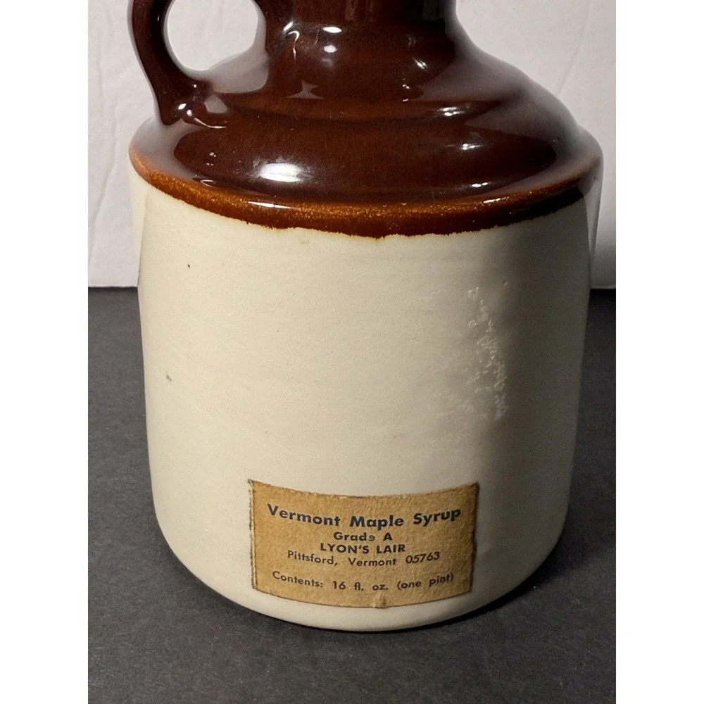 Vintage Vermont Maple Syrup Jug Lion's Lair Pittsford VT Stoneware
